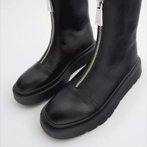 Zara Zippered Low Heel Ankle Boots 3112/610/040 Size EU 40
